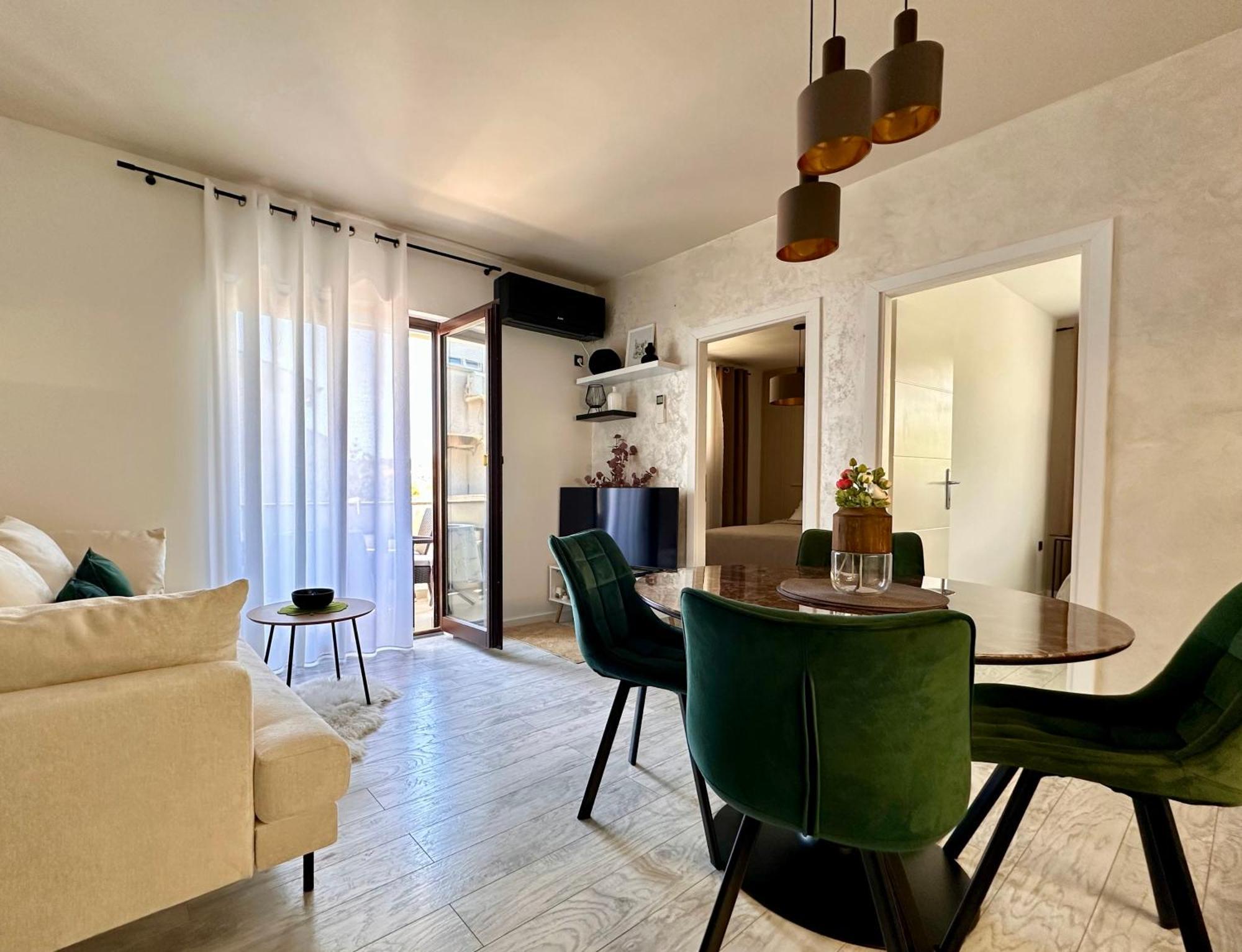 Apartments Sinisa - كرك المظهر الخارجي الصورة