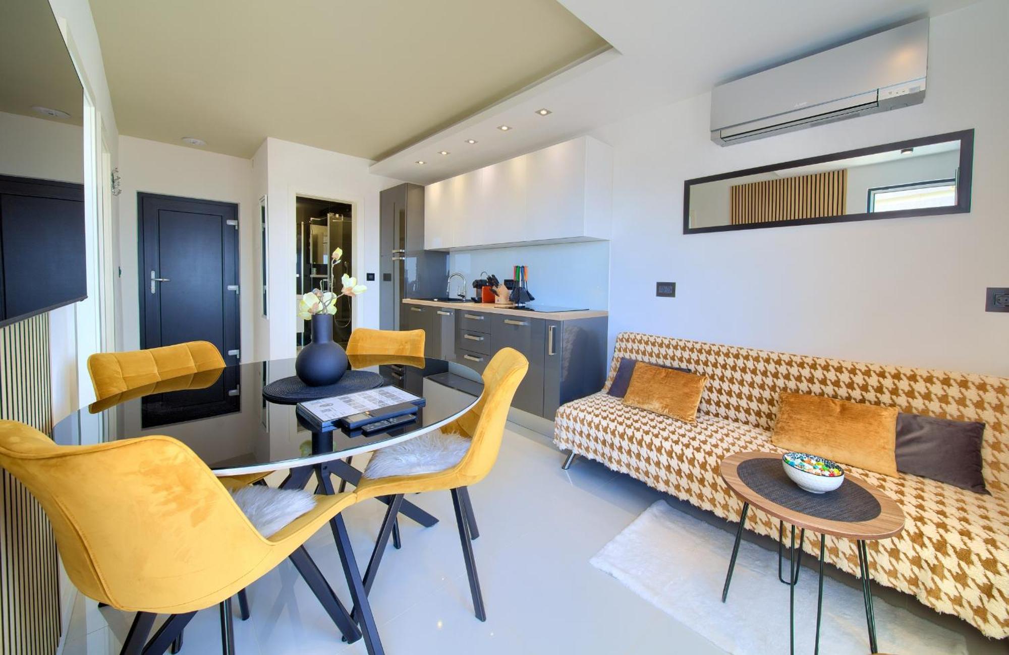 Apartments Sinisa - كرك المظهر الخارجي الصورة